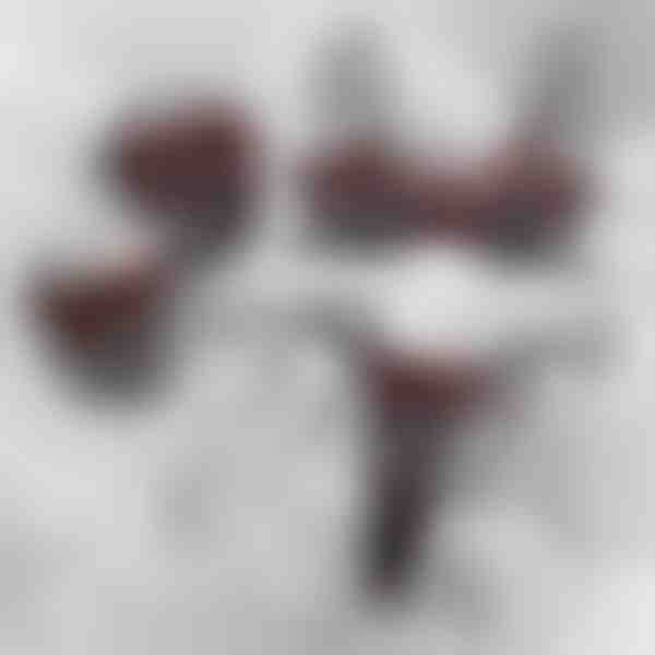 Szexi virágos fehérnemű szett | DESIRE