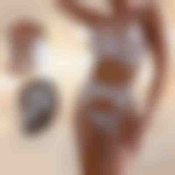 Vonzó hímzett fehérnemű szett | WHISPER